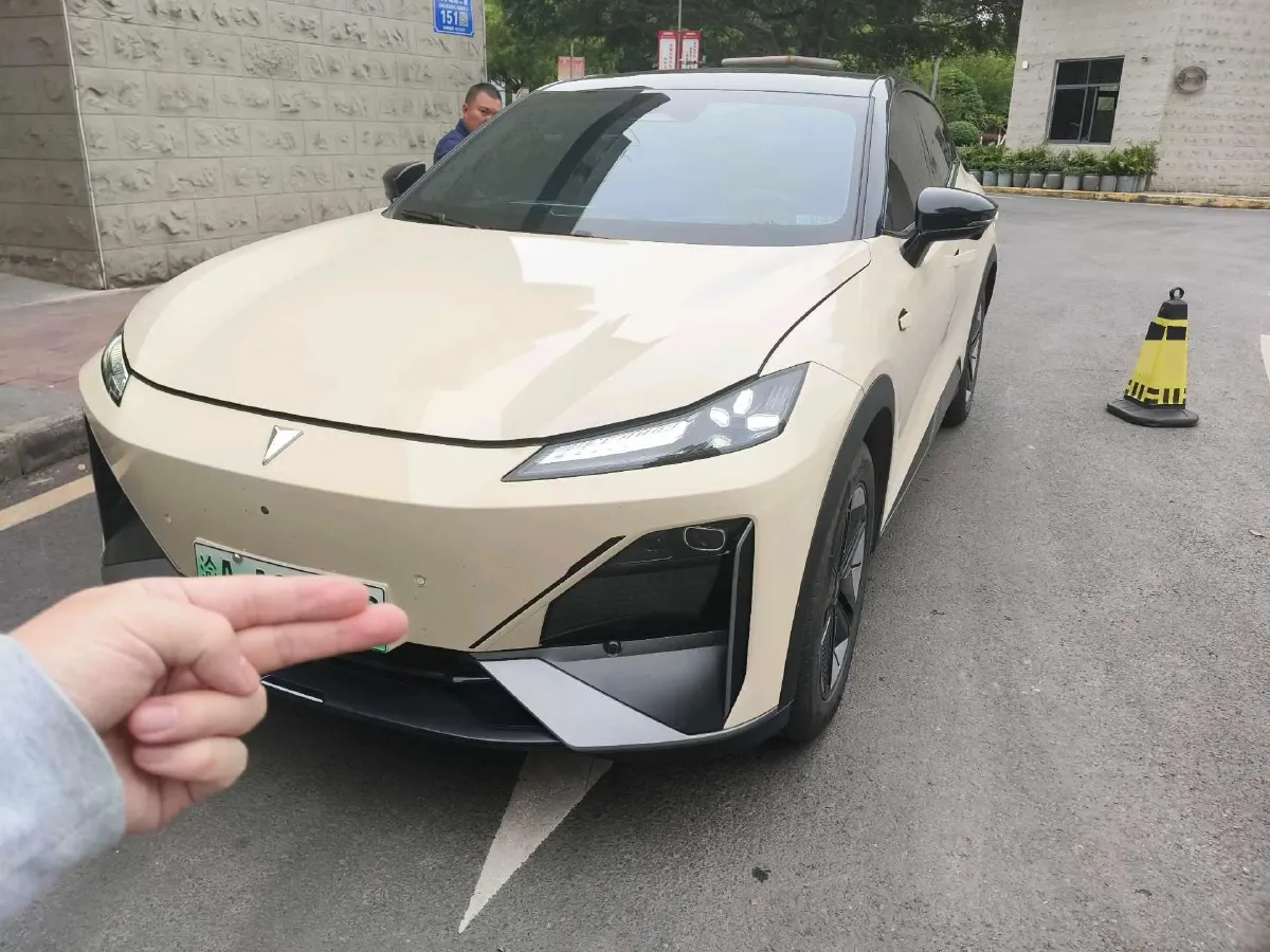 2023 Deepal S07 BEV 79.97KWH,autocango,china used car exporter,china ev exporter,chinese used car exporter,chinese used ev exporter
