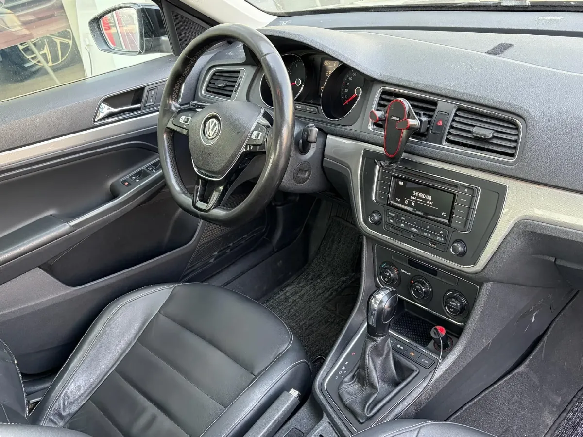 2017 Volkswagen Lavida 1.4T 131HP L4 7DCT,autocango,china used car exporter,china ev exporter,chinese used car exporter,chinese used ev exporter