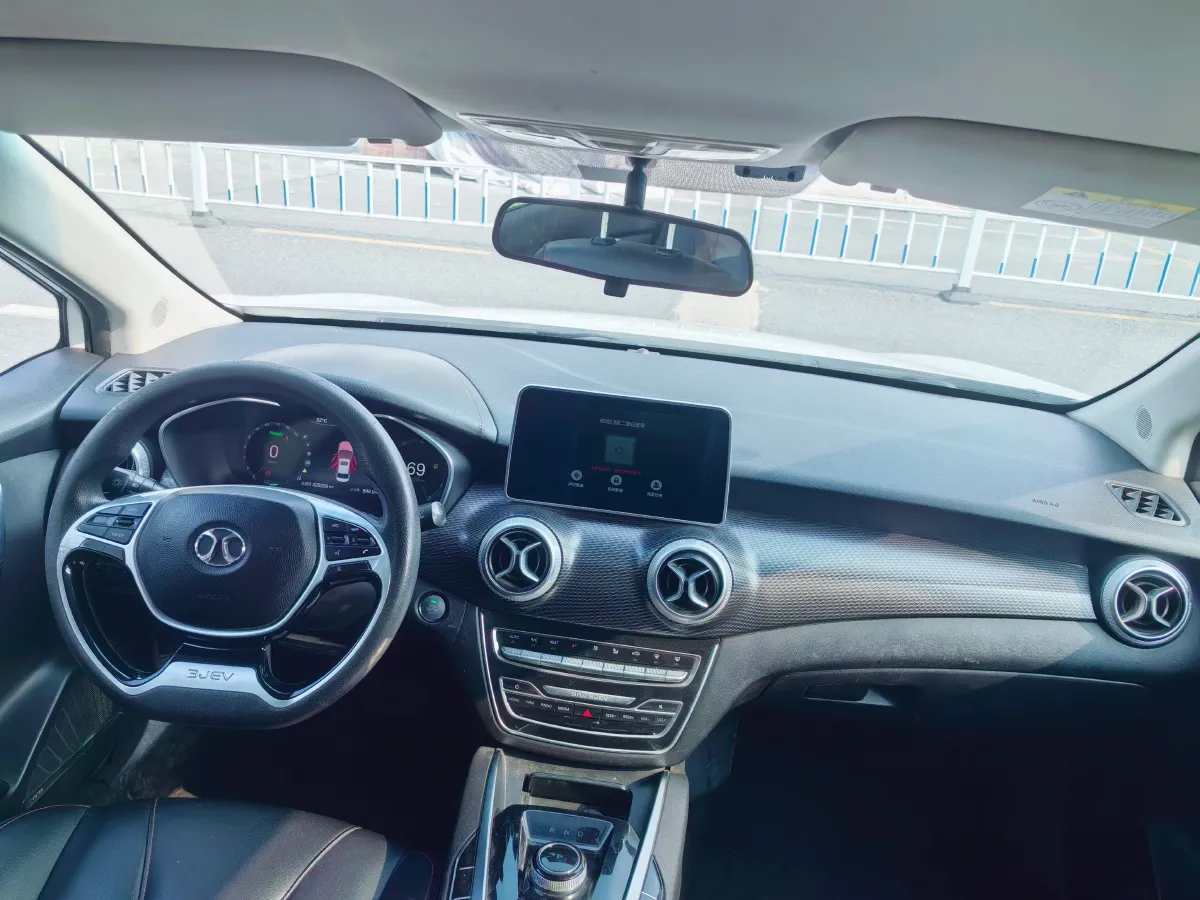 2018 BeiJing Auto EU5 BEV 53.66KWH,autocango,china used car exporter,china ev exporter,chinese used car exporter,chinese used ev exporter