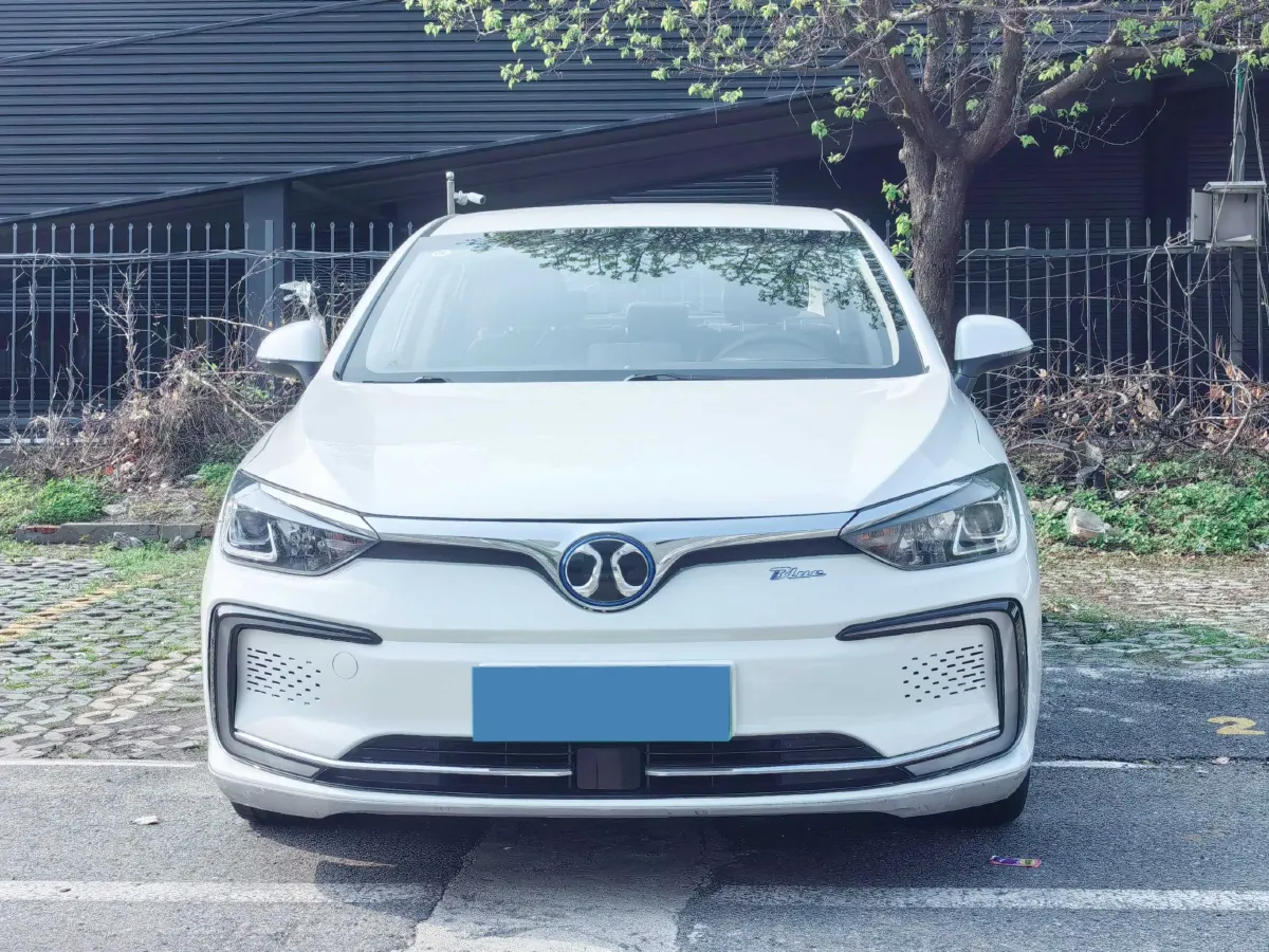 2018 BeiJing Auto EU5 BEV 53.66KWH,autocango,china used car exporter,china ev exporter,chinese used car exporter,chinese used ev exporter
