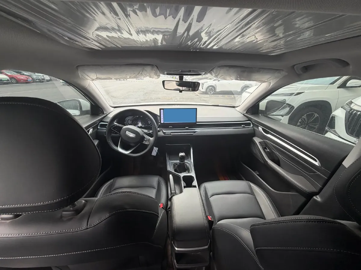 2025 Geely Emgrand 1.5L 127HP L4 5MT,autocango,china used car exporter,china ev exporter,chinese used car exporter,chinese used ev exporter