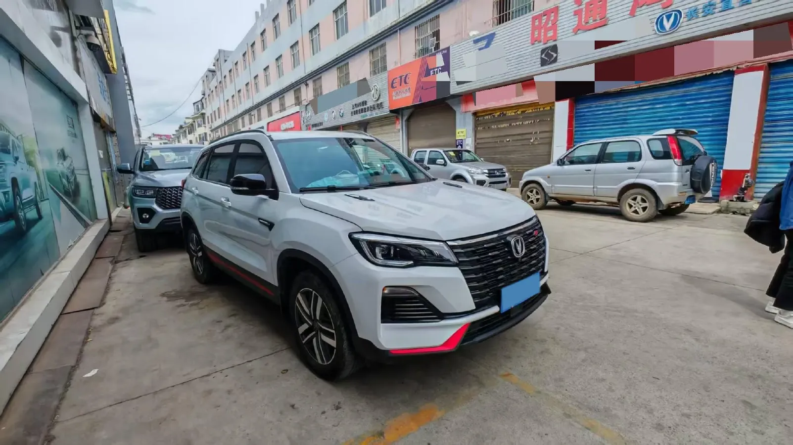 2023 ChangAn CS75 1.5T 188HP L4 7DCT,autocango,china used car exporter,china ev exporter,chinese used car exporter,chinese used ev exporter