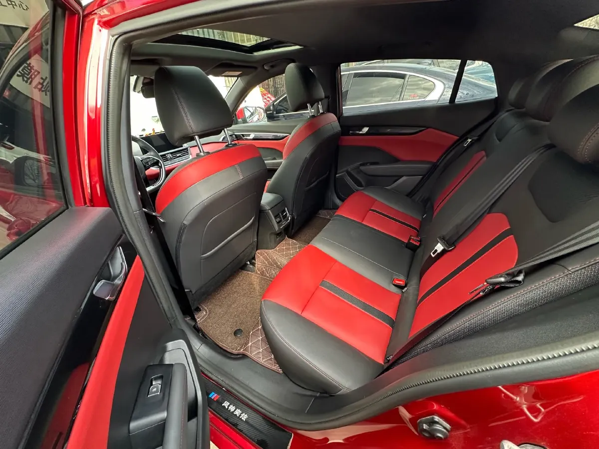 2020 DongFeng Aeolus YiXuan 1.5T 150HP L4 6DCT,autocango,china used car exporter,china ev exporter,chinese used car exporter,chinese used ev exporter