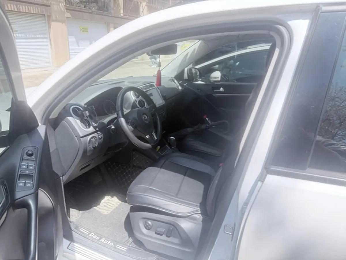 2017 Haval H9 2.0T 190HP L4 8AT,autocango,china used car exporter,china ev exporter,chinese used car exporter,chinese used ev exporter