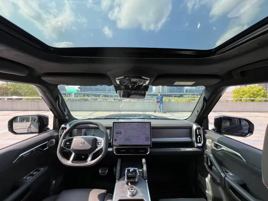 2024 Jetour ShanHai TravellerC-DM 1.5T 156HP L4 3DHT PHEV 43.24KWH,autocango,china used car exporter,china ev exporter,chinese used car exporter,chinese used ev exporter