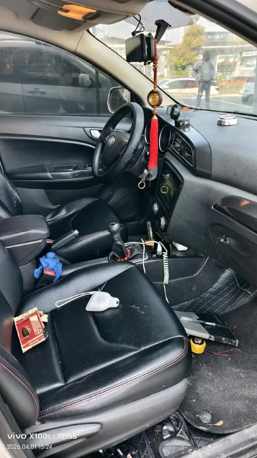 2017 FAW Jumpal D60 1.5L 113HP L4 5MT,autocango,china used car exporter,china ev exporter,chinese used car exporter,chinese used ev exporter