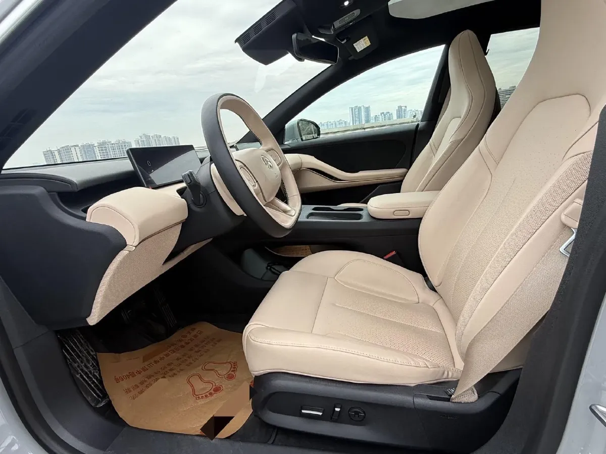 2022 JunTian HeiWuShi Youth 2.0T 203HP L4 6AT,autocango,china used car exporter,china ev exporter,chinese used car exporter,chinese used ev exporter