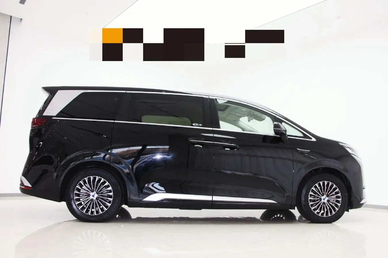 2025 Denza D9 1.5T 156HP L4 E-CVT PHEV 40KWH,autocango,china used car exporter,china ev exporter,chinese used car exporter,chinese used ev exporter