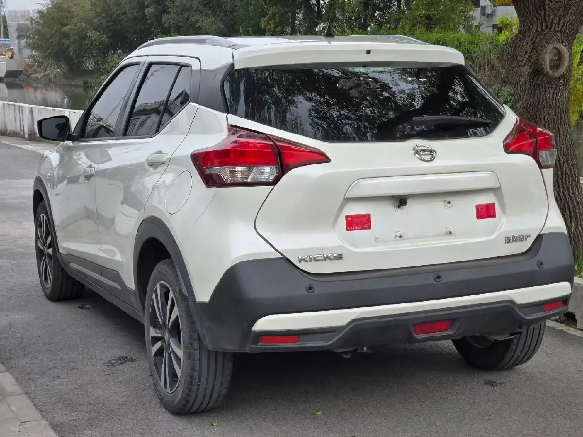 2021 Nissan Kicks 1.5L 122HP L4 CVT,autocango,china used car exporter,china ev exporter,chinese used car exporter,chinese used ev exporter