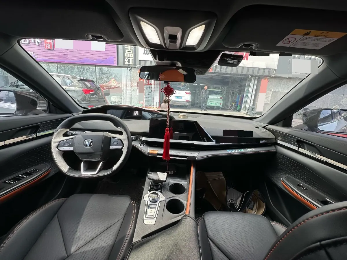 2023 ChangAn UNI-V iDD 1.5T 170HP L4 6TCT PHEV 18.4KWH,autocango,china used car exporter,china ev exporter,chinese used car exporter,chinese used ev exporter