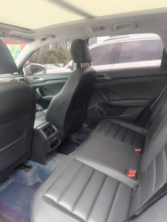 2021 Volkswagen Tharu 1.4T 150HP L4 7DCT,autocango,china used car exporter,china ev exporter,chinese used car exporter,chinese used ev exporter