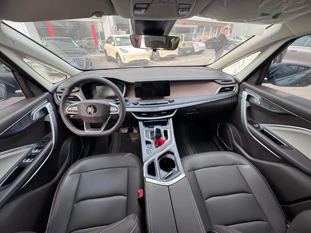 2025 Livan 8 BEV 68.03KWH,autocango,china used car exporter,china ev exporter,chinese used car exporter,chinese used ev exporter