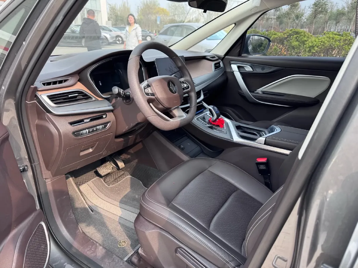 2025 Livan 8 BEV 68.03KWH,autocango,china used car exporter,china ev exporter,chinese used car exporter,chinese used ev exporter