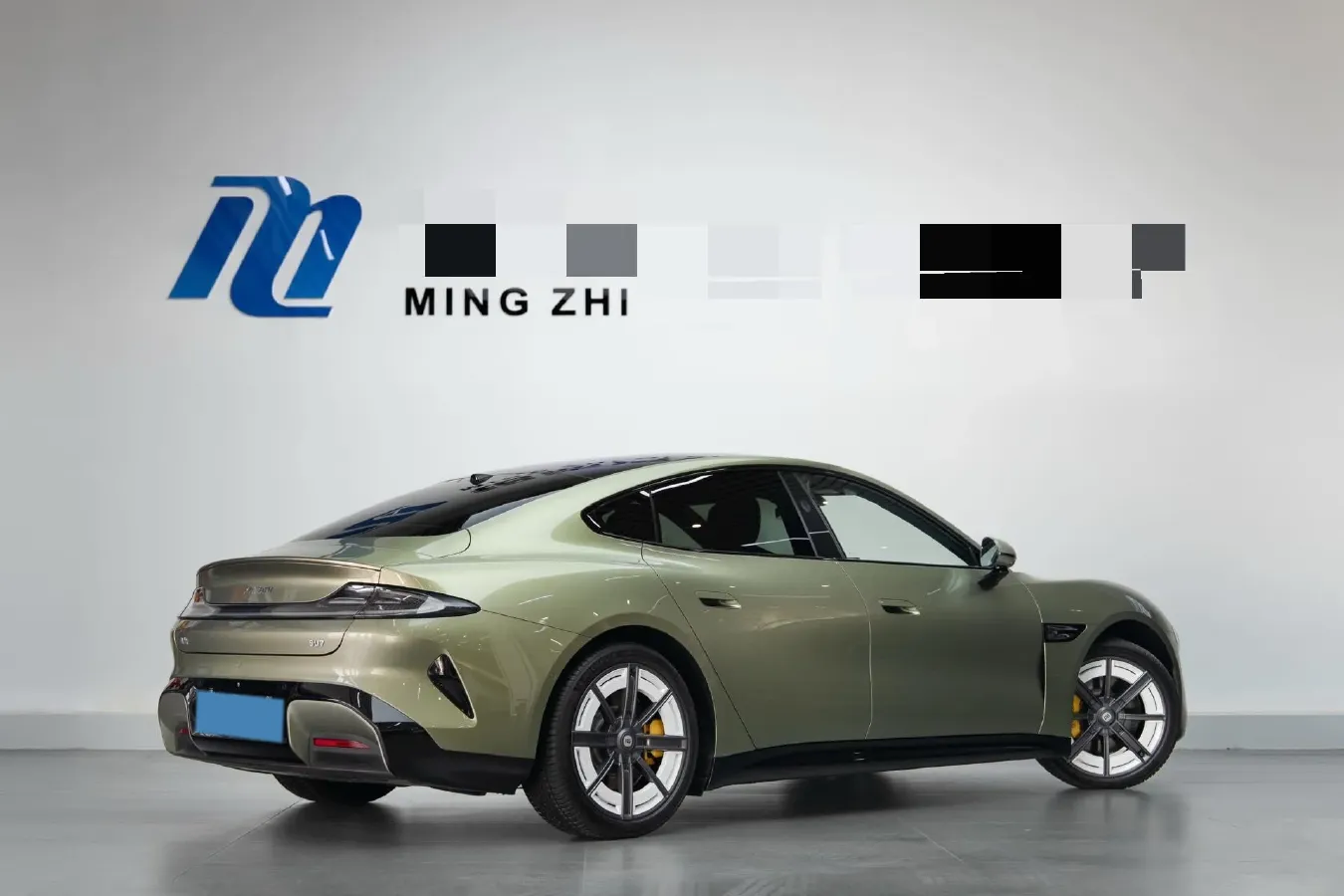 2024 MI SU7 BEV 73.6KWH,autocango,china used car exporter,china ev exporter,chinese used car exporter,chinese used ev exporter