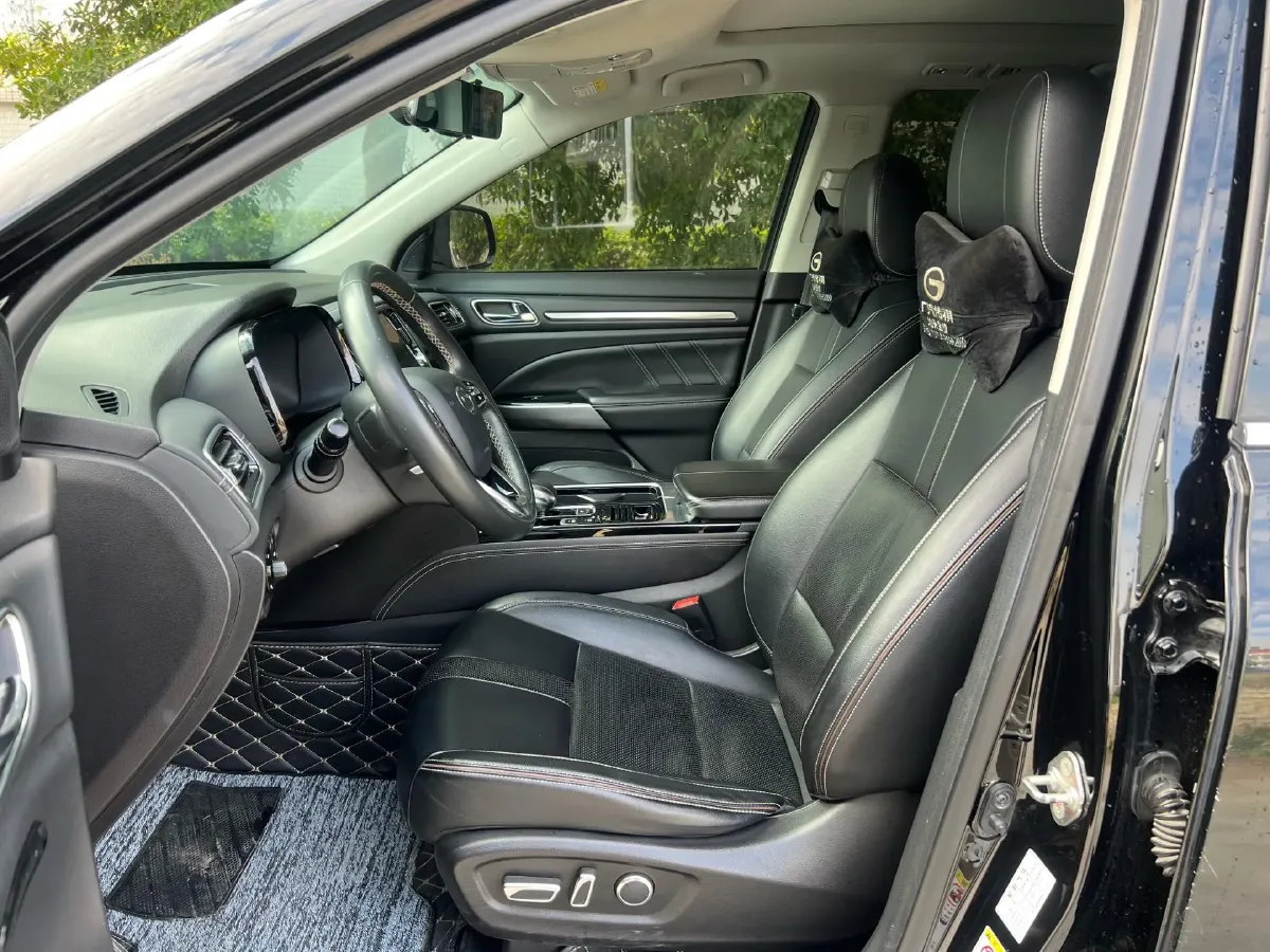 2021 GAC Trumpchi GS8 2.0T 252HP L4 6AT,autocango,china used car exporter,china ev exporter,chinese used car exporter,chinese used ev exporter