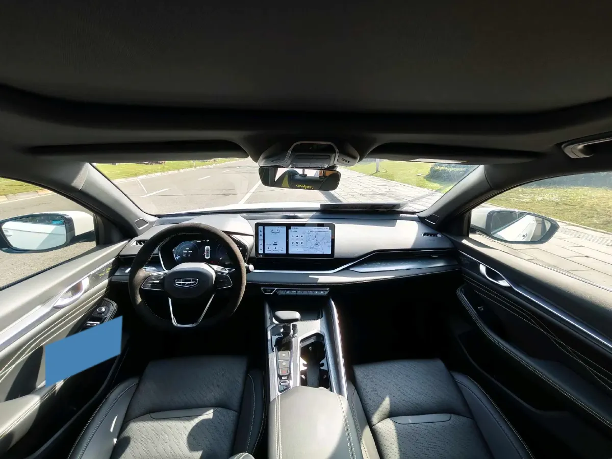 2023 Geely Preface 1.5T 181HP L4 7DCT,autocango,china used car exporter,china ev exporter,chinese used car exporter,chinese used ev exporter