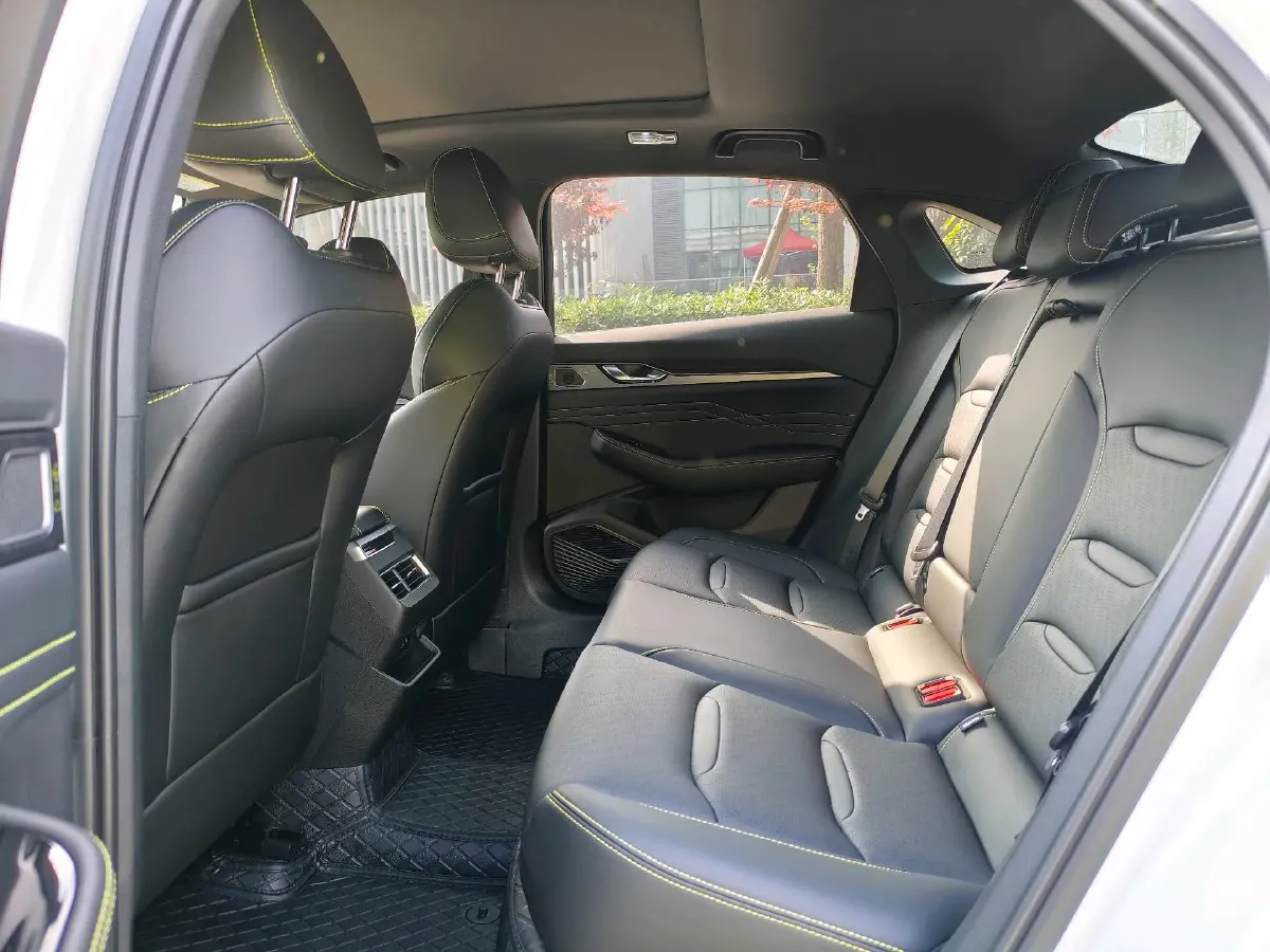 2023 Geely Preface 1.5T 181HP L4 7DCT,autocango,china used car exporter,china ev exporter,chinese used car exporter,chinese used ev exporter