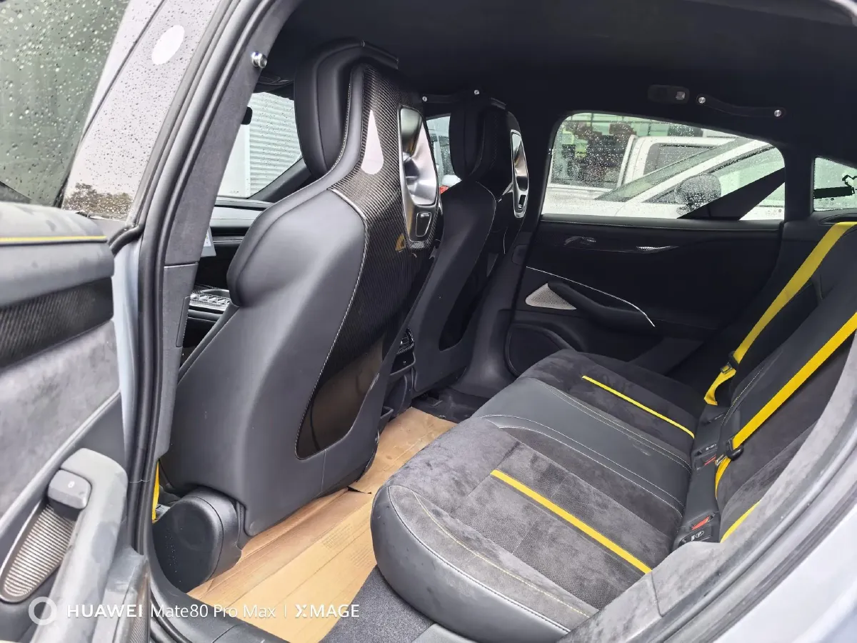 2025 MI SU7 Ultra BEV 93.7KWH,autocango,china used car exporter,china ev exporter,chinese used car exporter,chinese used ev exporter