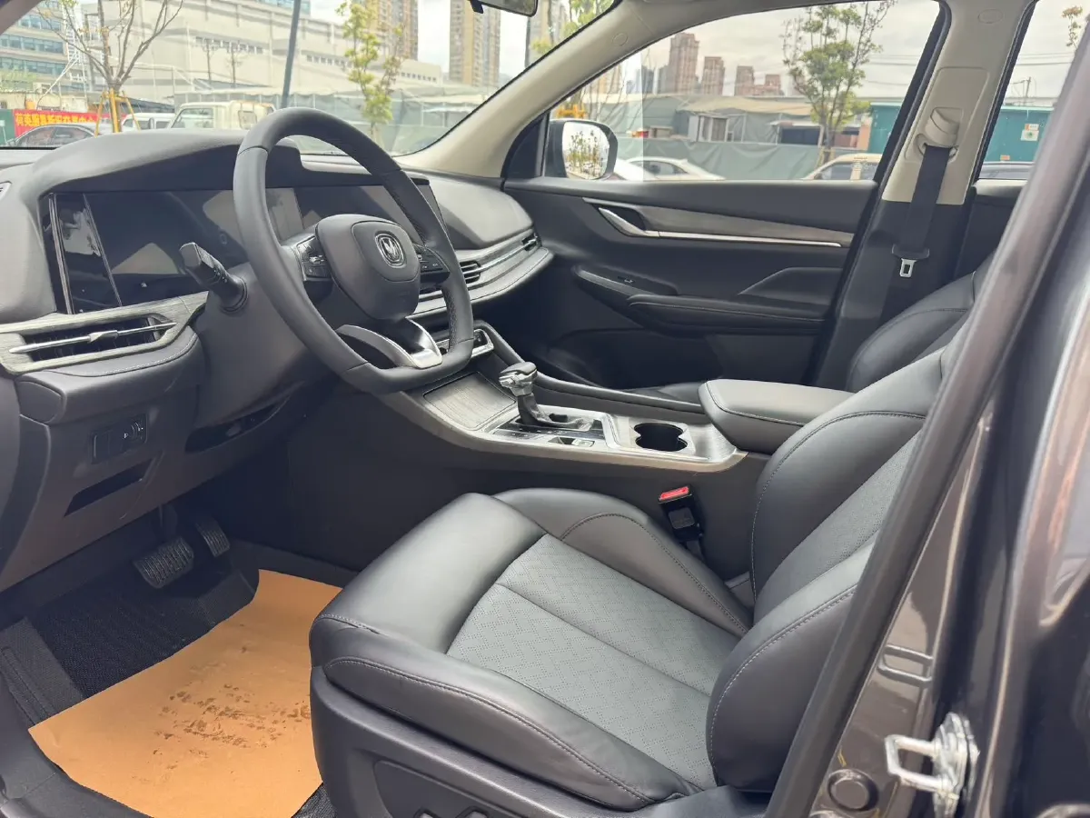 2021 ChangAn CS55 Plus 1.5T 180HP L4 7DCT,autocango,china used car exporter,china ev exporter,chinese used car exporter,chinese used ev exporter