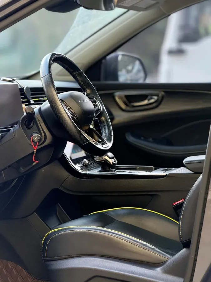 2021 Roewe RX5 1.5T 181HP L4 7DCT,autocango,china used car exporter,china ev exporter,chinese used car exporter,chinese used ev exporter