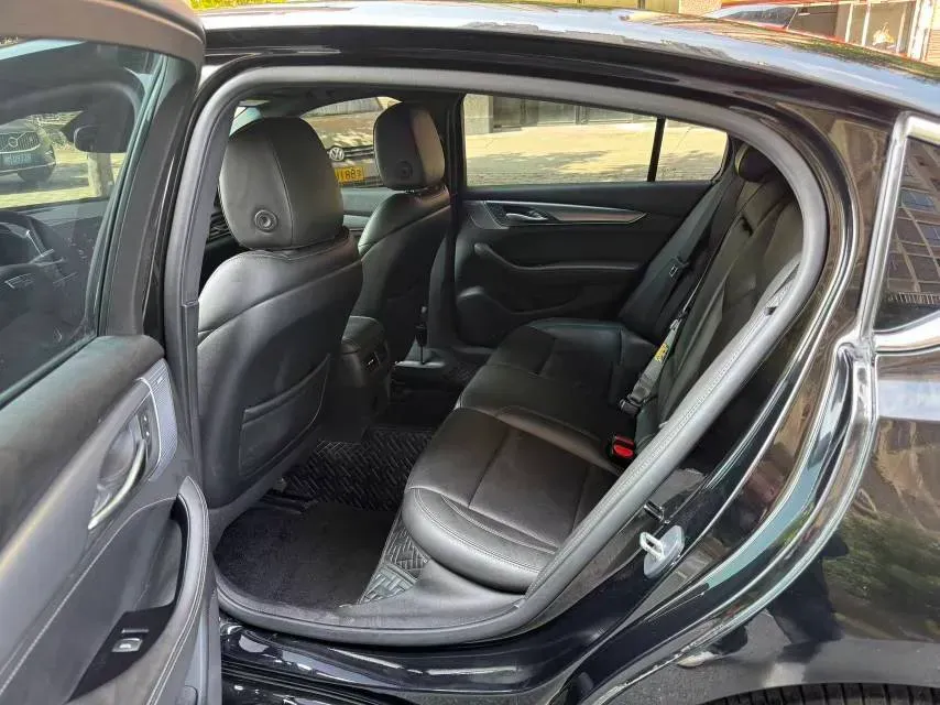 2024 Cadillac CT5 2.0T 237HP L4 10AT,autocango,china used car exporter,china ev exporter,chinese used car exporter,chinese used ev exporter