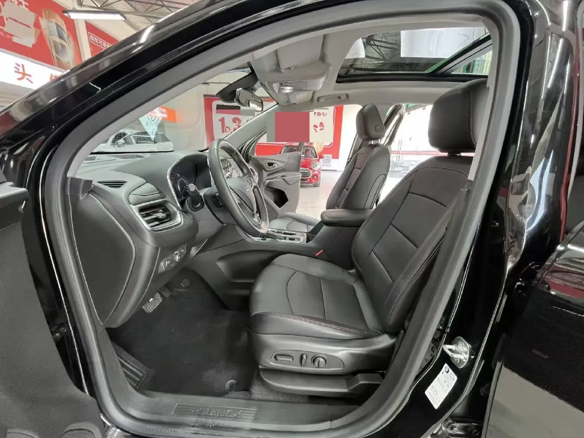 2019 Chevrolet Equinox 2.0T 260HP L4 9AT,autocango,china used car exporter,china ev exporter,chinese used car exporter,chinese used ev exporter