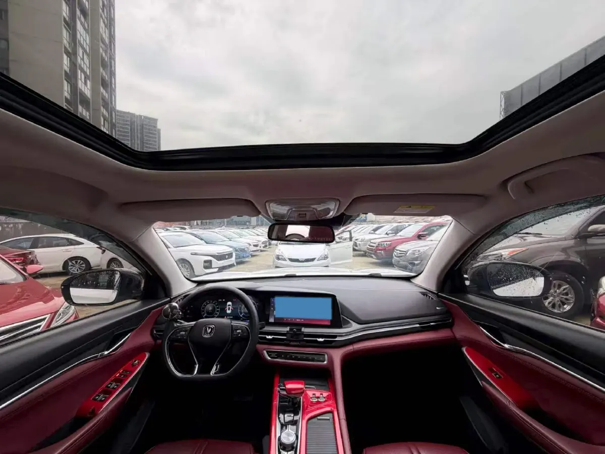 2021 ChangAn CS75 Plus 2.0T 233HP L4 8AT,autocango,china used car exporter,china ev exporter,chinese used car exporter,chinese used ev exporter