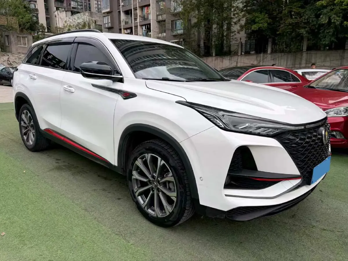 2021 ChangAn CS75 Plus 2.0T 233HP L4 8AT,autocango,china used car exporter,china ev exporter,chinese used car exporter,chinese used ev exporter