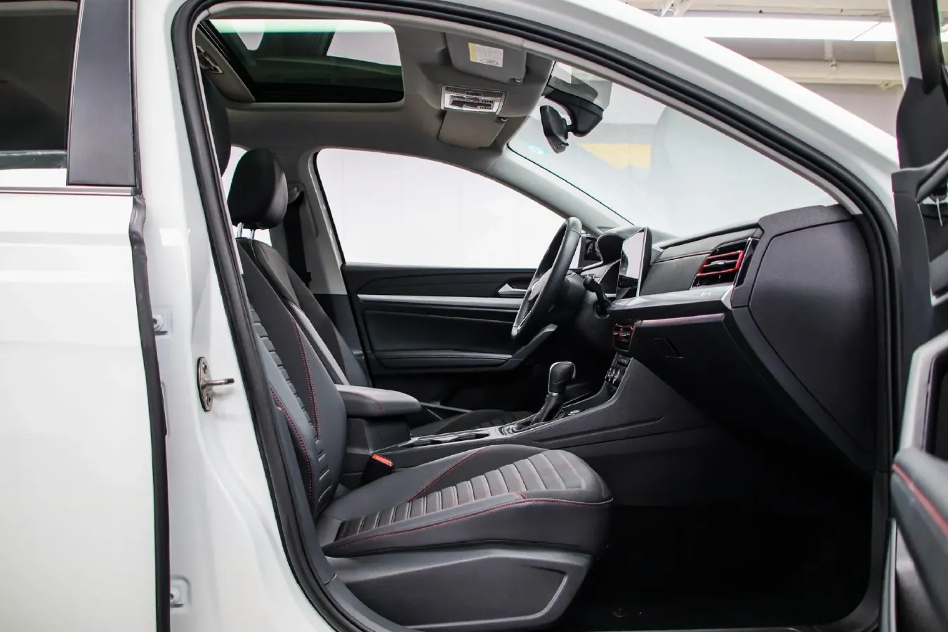 2023 Volkswagen Lavida 1.4T 150HP L4 7DCT,autocango,china used car exporter,china ev exporter,chinese used car exporter,chinese used ev exporter