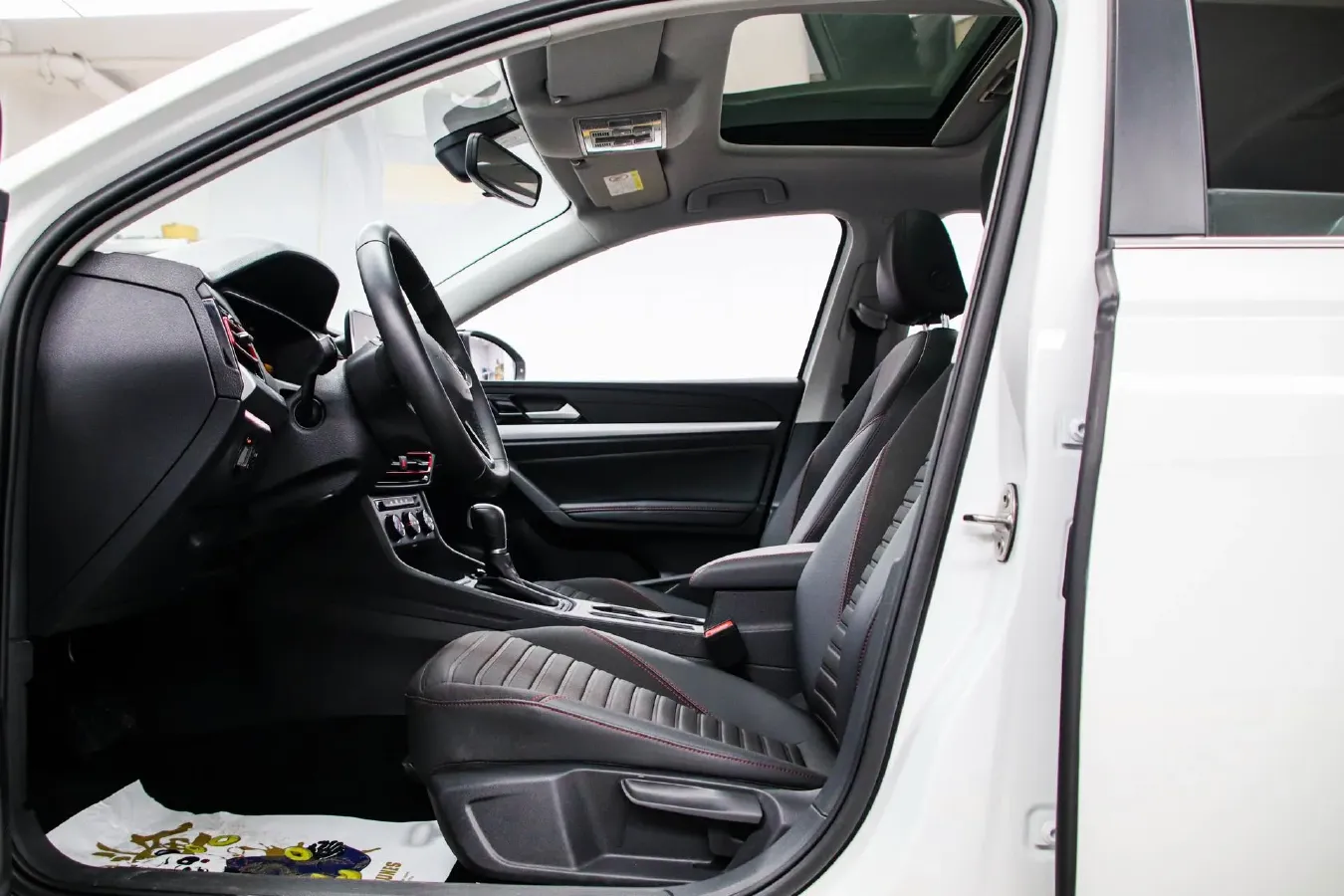 2023 Volkswagen Lavida 1.4T 150HP L4 7DCT,autocango,china used car exporter,china ev exporter,chinese used car exporter,chinese used ev exporter