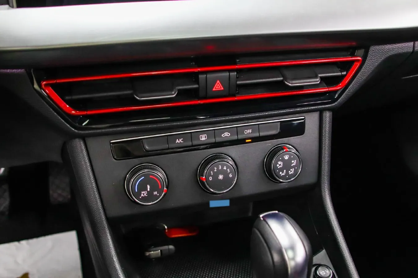 2023 Volkswagen Lavida 1.4T 150HP L4 7DCT,autocango,china used car exporter,china ev exporter,chinese used car exporter,chinese used ev exporter