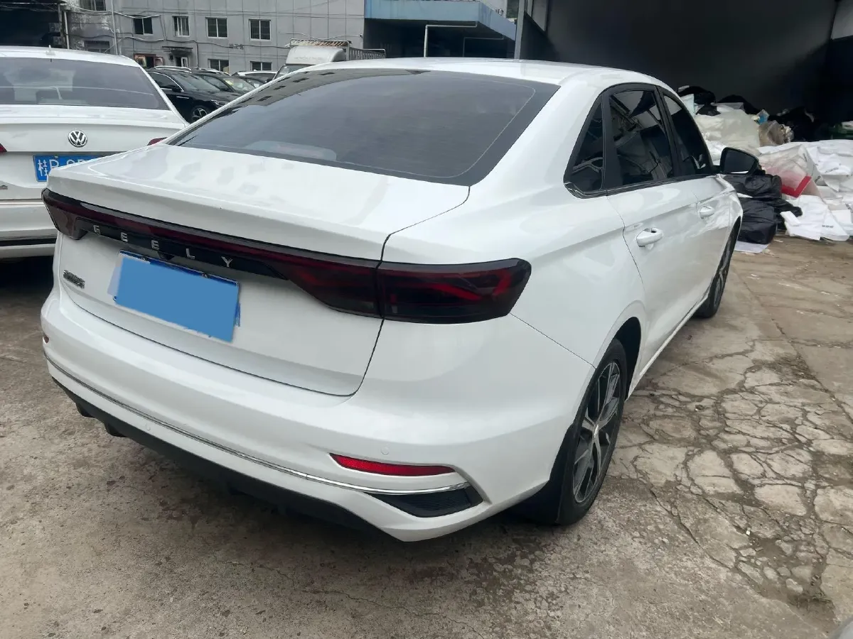 2022 Geely Emgrand 1.5L 114HP L4 CVT,autocango,china used car exporter,china ev exporter,chinese used car exporter,chinese used ev exporter