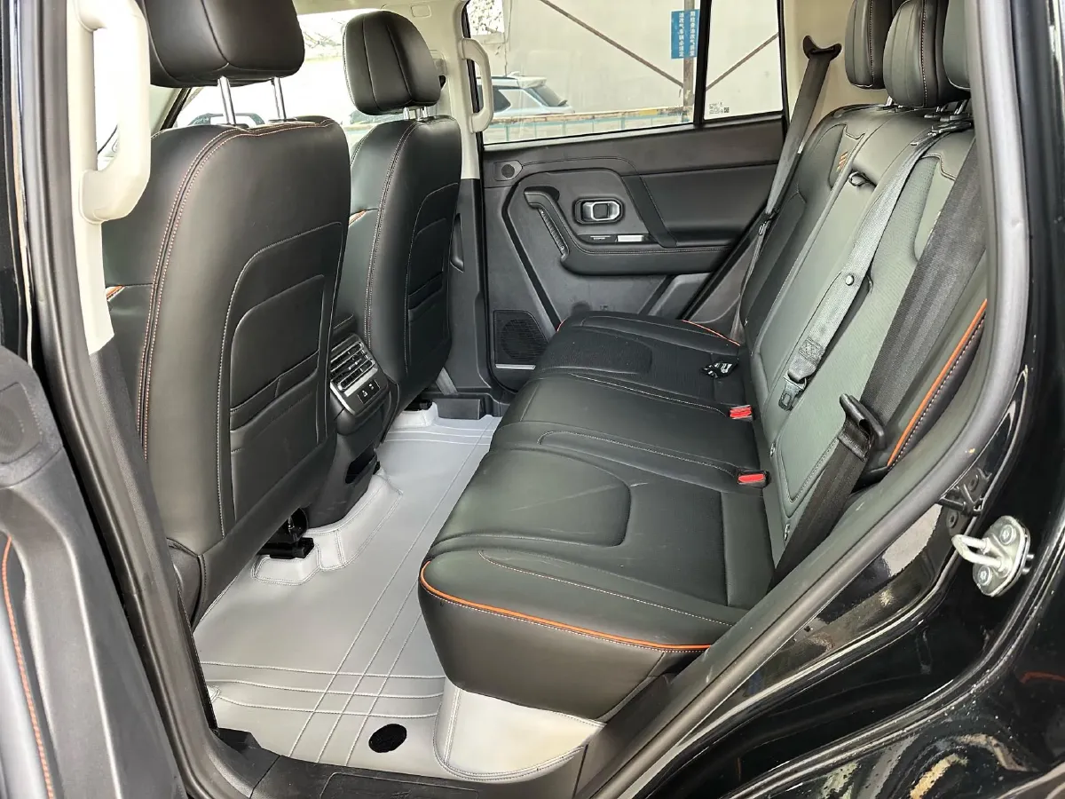 2025 Jetour DASHING 1.5T 184HP L4 7DCT,autocango,china used car exporter,china ev exporter,chinese used car exporter,chinese used ev exporter