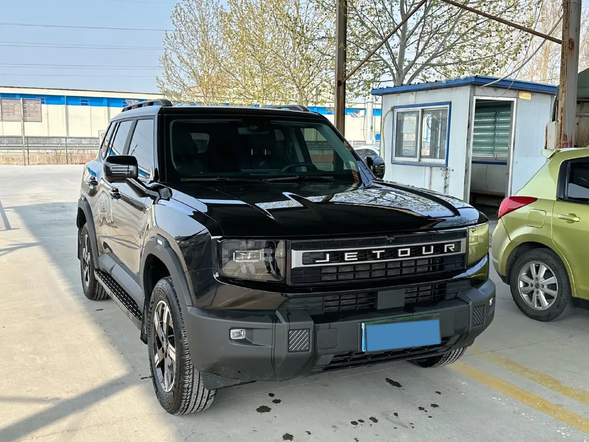 2025 Jetour DASHING 1.5T 184HP L4 7DCT,autocango,china used car exporter,china ev exporter,chinese used car exporter,chinese used ev exporter