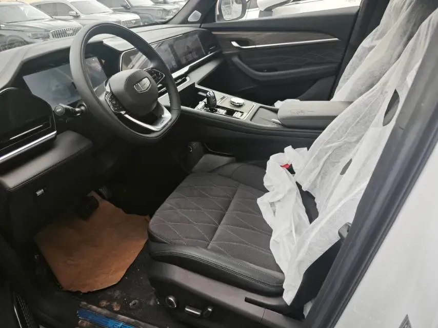 2025 Geely Monjaro 2.0T 238HP L4 8AT,autocango,china used car exporter,china ev exporter,chinese used car exporter,chinese used ev exporter