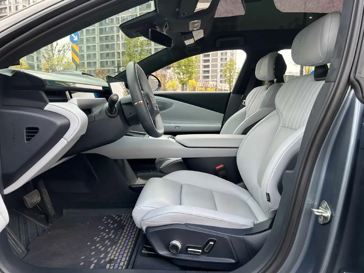 2024 Luxeed S7 BEV 100KWH,autocango,china used car exporter,china ev exporter,chinese used car exporter,chinese used ev exporter