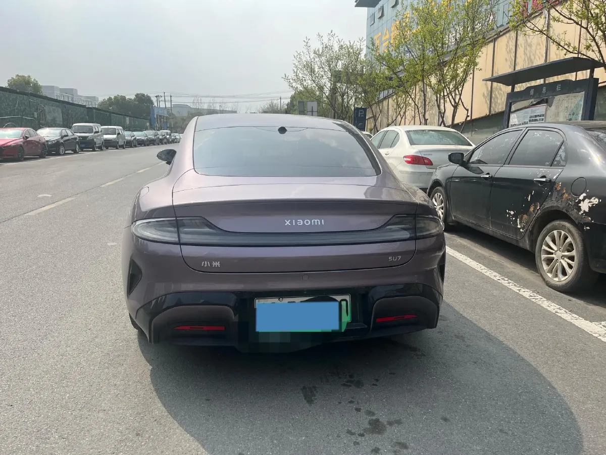 2024 MI SU7 BEV 73.6KWH,autocango,china used car exporter,china ev exporter,chinese used car exporter,chinese used ev exporter