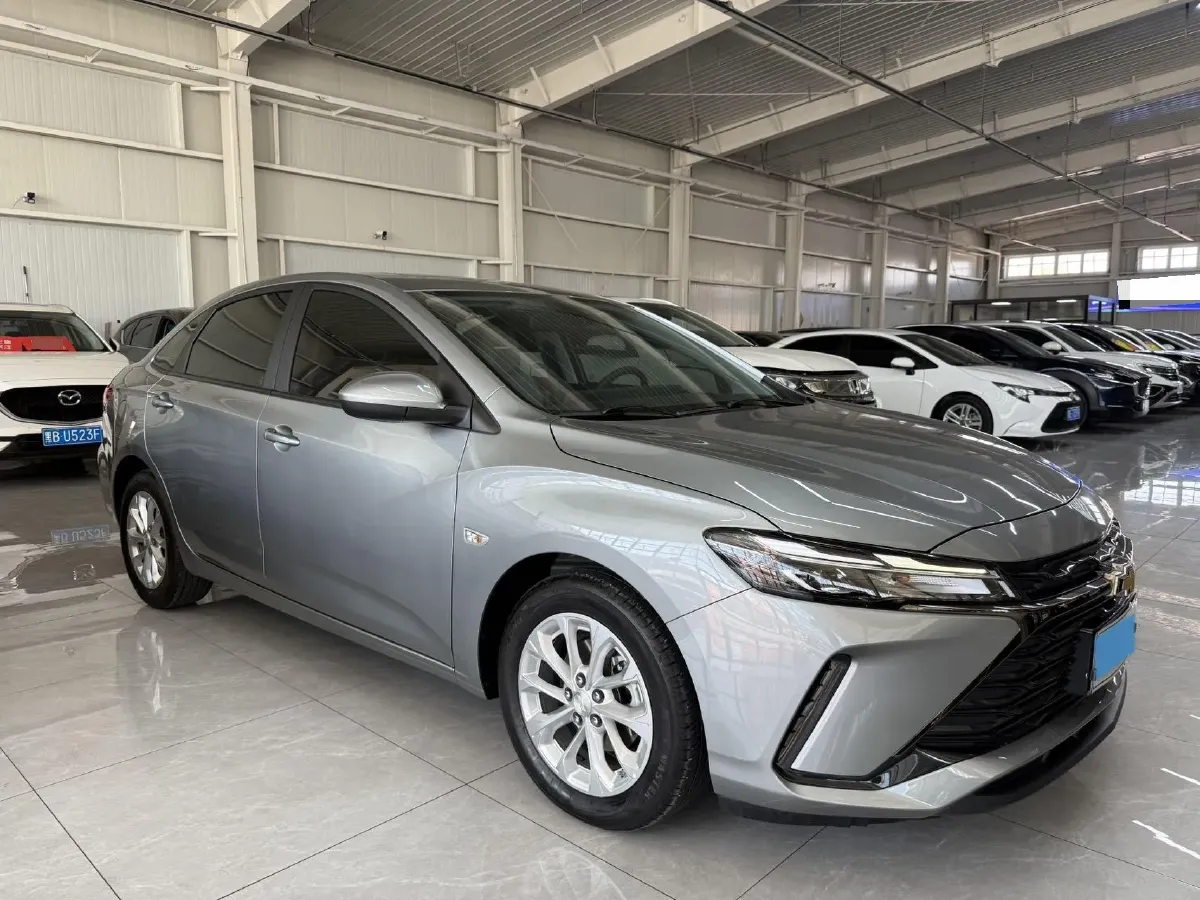 2023 Chevrolet Monza 1.5L 113HP L4 6DCT,autocango,china used car exporter,china ev exporter,chinese used car exporter,chinese used ev exporter