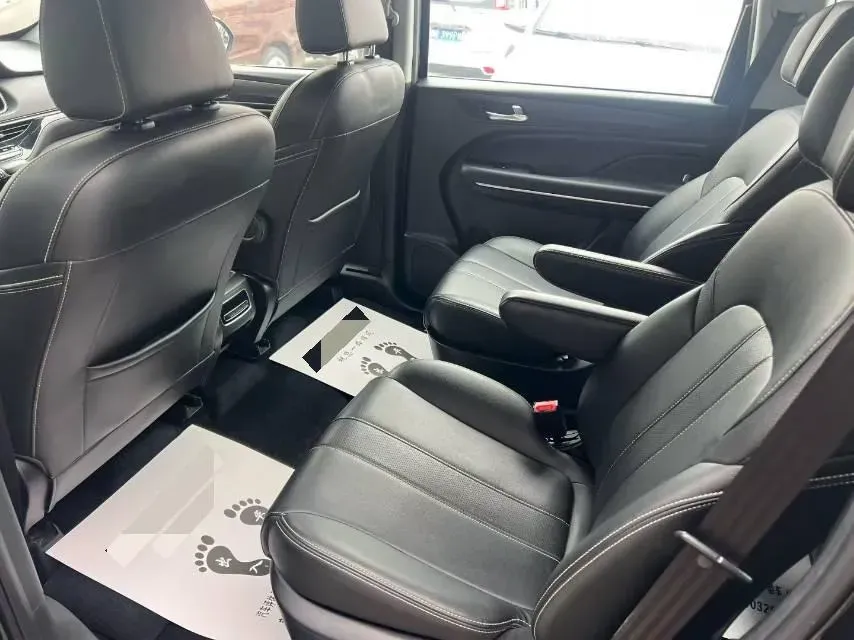 2021 GAC Trumpchi M6 1.5T 169HP L4 7DCT,autocango,china used car exporter,china ev exporter,chinese used car exporter,chinese used ev exporter