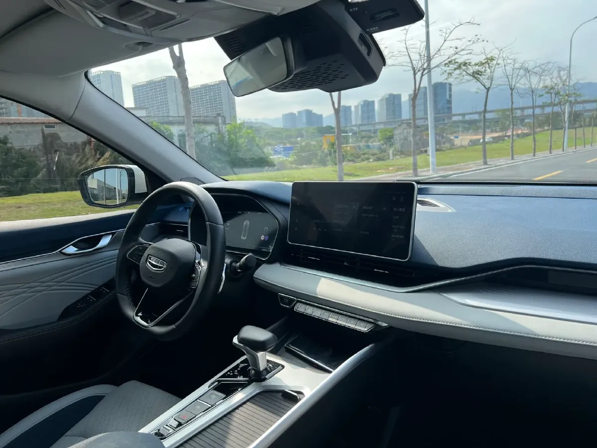 2023 Geely Preface 2.0T 190HP L4 7DCT,autocango,china used car exporter,china ev exporter,chinese used car exporter,chinese used ev exporter