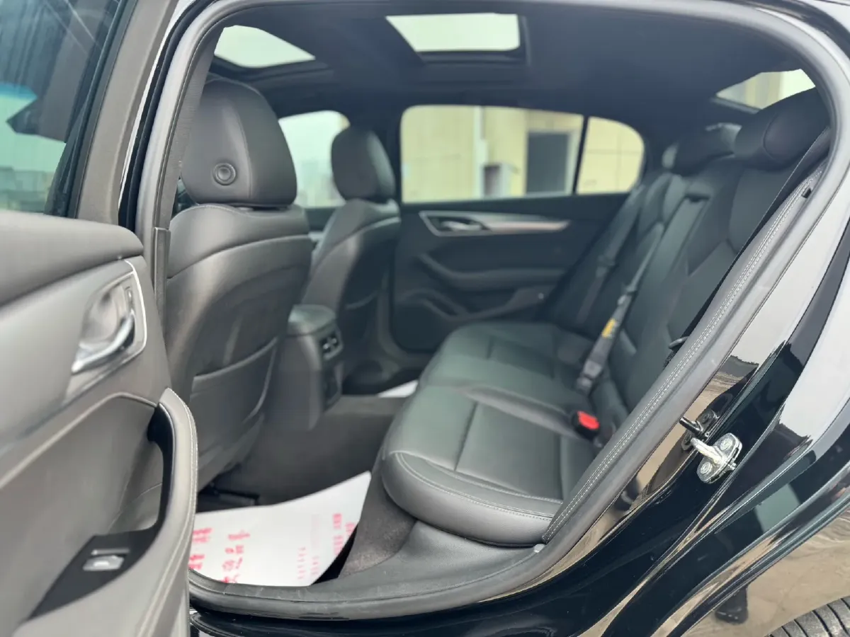 2022 Cadillac CT5 2.0T 237HP L4 10AT,autocango,china used car exporter,china ev exporter,chinese used car exporter,chinese used ev exporter