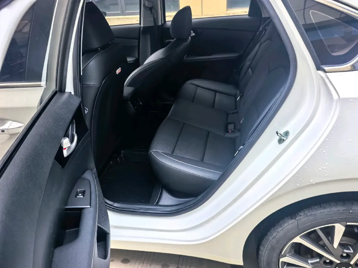 2021 Kia K3 1.5L 115HP L4 CVT,autocango,china used car exporter,china ev exporter,chinese used car exporter,chinese used ev exporter