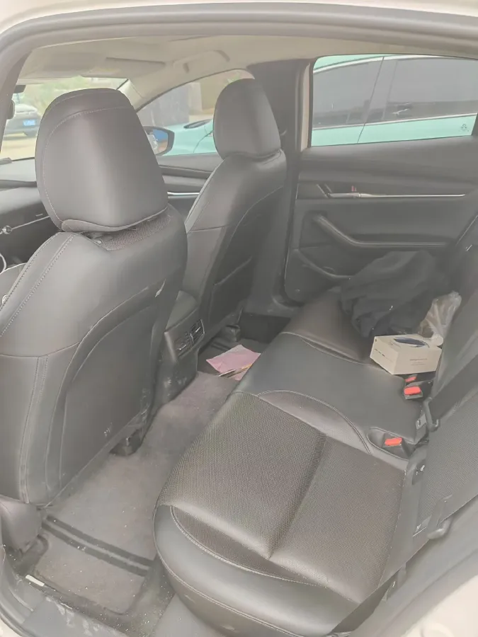 2023 Mazda 3 Axela 2.0L 158HP L4 6AT,autocango,china used car exporter,china ev exporter,chinese used car exporter,chinese used ev exporter