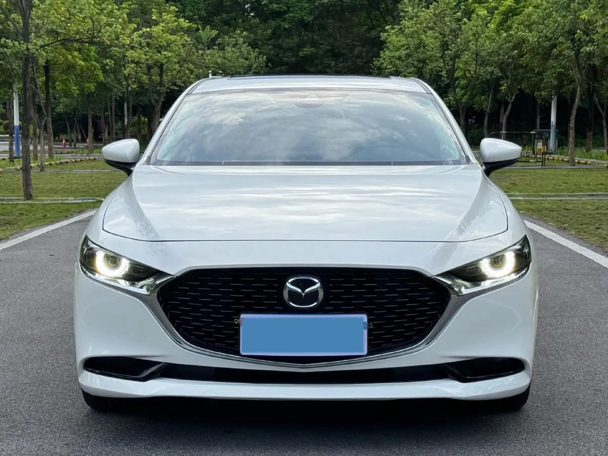 2023 Mazda 3 Axela 2.0L 158HP L4 6AT,autocango,china used car exporter,china ev exporter,chinese used car exporter,chinese used ev exporter