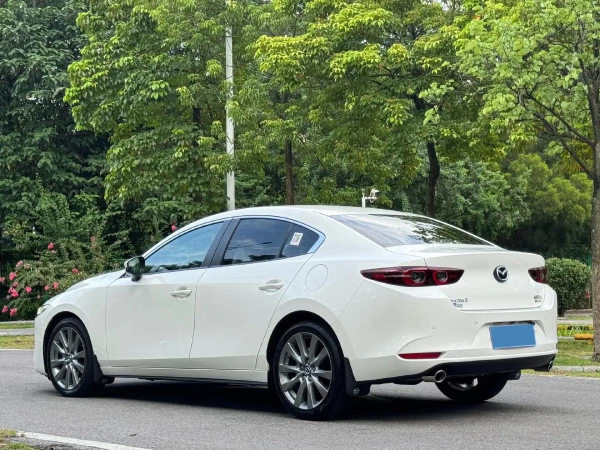 2023 Mazda 3 Axela 2.0L 158HP L4 6AT,autocango,china used car exporter,china ev exporter,chinese used car exporter,chinese used ev exporter