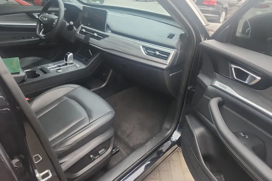 2021 Chery Tiggo 8 1.6T 197HP L4 7DCT,autocango,china used car exporter,china ev exporter,chinese used car exporter,chinese used ev exporter