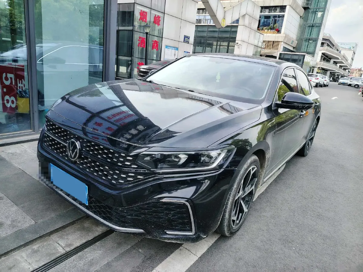 2022 Skoda Kodiak GT 2.0T 186HP L4 7DCT,autocango,china used car exporter,china ev exporter,chinese used car exporter,chinese used ev exporter