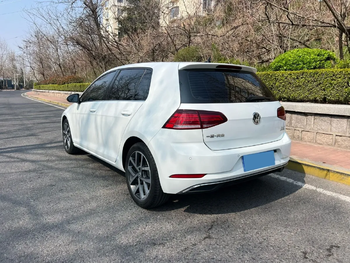 2020 Volkswagen Golf 1.4T 150HP L4 7DCT,autocango,china used car exporter,china ev exporter,chinese used car exporter,chinese used ev exporter
