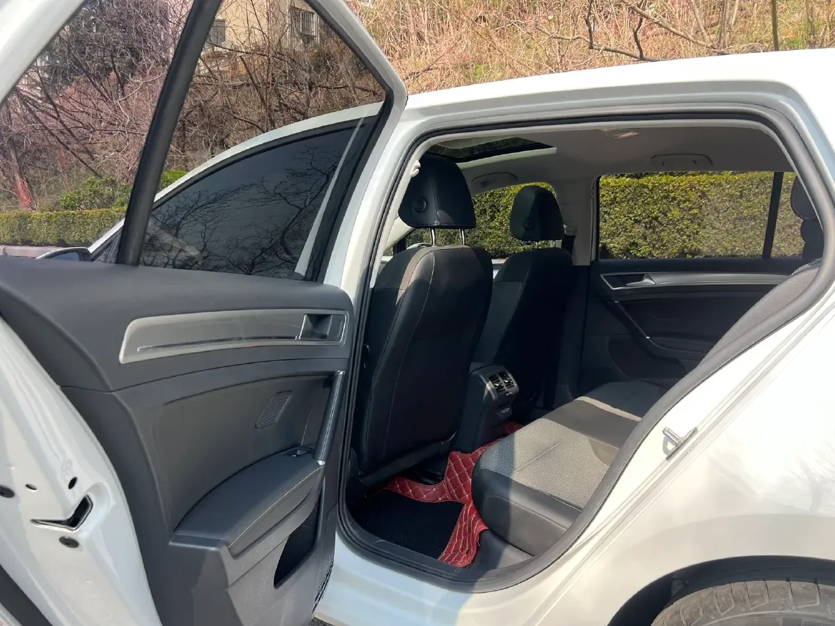 2020 Volkswagen Golf 1.4T 150HP L4 7DCT,autocango,china used car exporter,china ev exporter,chinese used car exporter,chinese used ev exporter