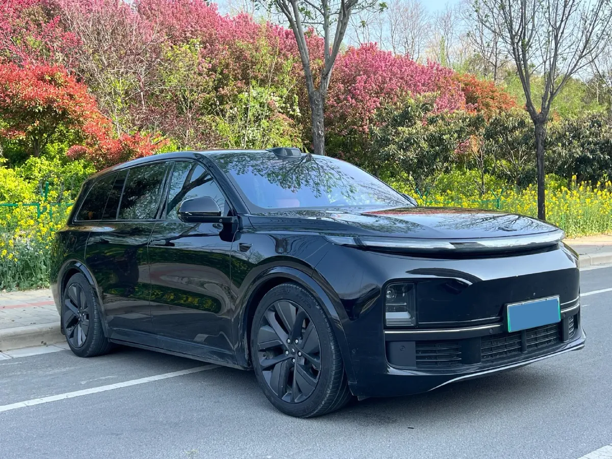 2022 Li L9 Range Extended 154HP REEV 42.6KWH,autocango,china used car exporter,china ev exporter,chinese used car exporter,chinese used ev exporter